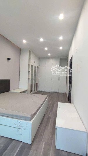 giảm 500 triệu nhà mặt phố chiến thắng, hà đông 45m2 4 tầng mặt tiền 4,8m