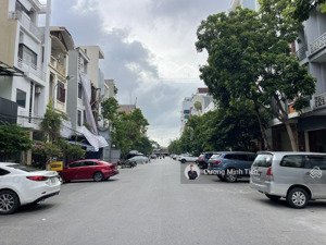 nhà 3.5 tầng mặt đường 22m lô 22 lê hồng phong - 48m2 - đông bắc