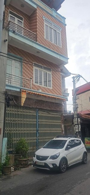 siêu phẩm hiếm có khó tìm bán đất tặng nhà 3 tầng đầy đủ công năng sử dụng, lô góc 2 mặt tiền