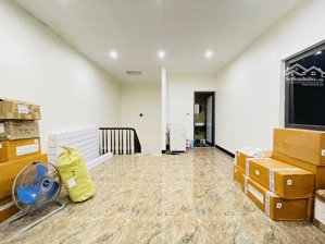 trung tâm quận hai bà trưng phố kim ngưu cách 30m ra ô tô nhà dân xây chắc chắn