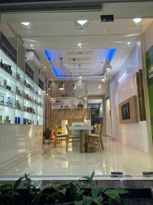 bán nhà mặt phố 315 hoàng văn thụ, quy nhơn 8,4 tỷ, 56m2, chính chủ không qua trung gian