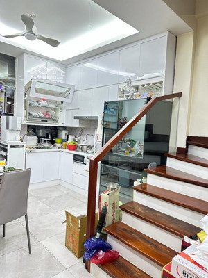 bán nhà 5 tầng phố nguyễn ngọc nại, phân lô ô tô, an sinh tốt, 48m, 1x tỷ 