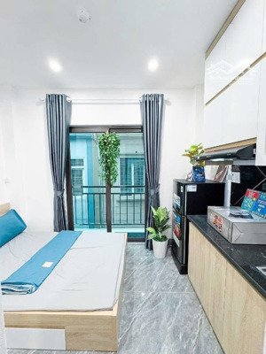 cần bán tòa ccmn lê quang đạo 6 tầng thang máy doanh thu 700 triệu/năm lê quang đạo