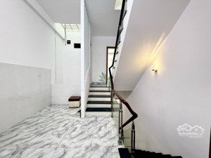 cho thuê 5 phòng ngủ trung tâm thành phố giá 16 triệu/tháng