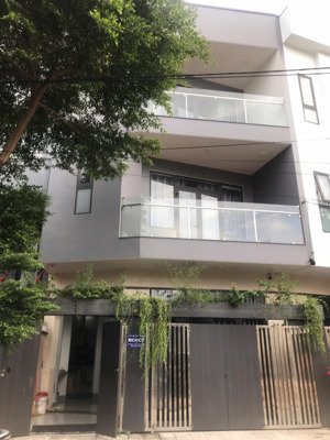 siêu phẩm 3 tầng mặt tiền 6,5m sơn trà, gần biển mỹ khê, đà nẵng