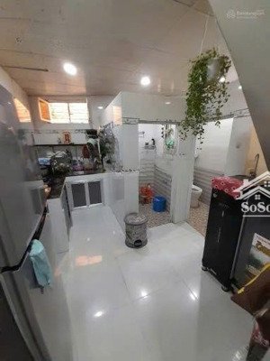 chính chủ. cho thuê mặt tiền kinh doanh, p11 q8 (phố cổ chợ lớn)