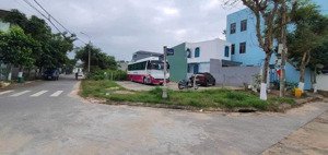 hiếm! cặp góc 2 mặt tiền 248.3m2 đường 7.5m gần lê văn hiến. giá siêu tốt 13.5 tỷ