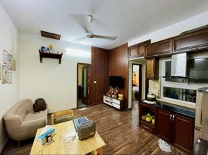 chung cư kim văn kim lũ 54m2, 2 phòng ngủ, 2 vs, nội thất cơ bản, sổ đỏ chính chủ