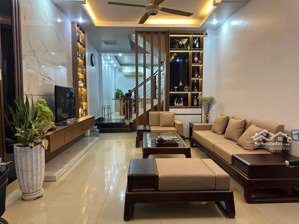 nhà view đẹp chính chủ bán gấp tại đường phan đình phùng gần chợ phú nhuận, giá 2tỷ2