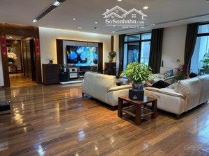 bán căn hộ vincom bà triệu 300m2, thiết kế 4pn + 1 đa năng, 3 slot ô tô. lh: 