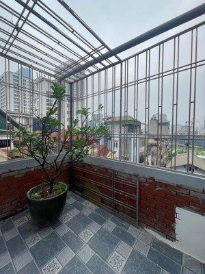 chủ cần bán gấp nhà mạc thái tổ phân lô - ô tô tránh 7 tầng thang máy mới tinh