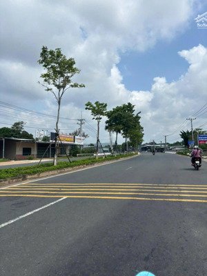 bán đất giá rẻ nhất kp4 an thới diện tích 5,7x18 giá 3.2 tỷ liên hệ 