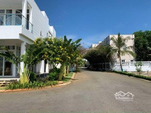 bán lô đất cách biển hồ tràm 1p khu compoud an ninh, cam kết giá rẻ nhất khu vực, lh tư vấn ngay