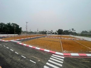 bán gấp lô đất giá f0 tại lại thượng thạch thất hn giá siêu rẻ chỉ từ 19tr/m2