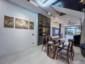 cho thuê nhà gần trường phú chánh, tân uyên, bình dương