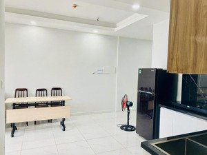 căn hộ 2pn có sổ hồng, sẵn nội thất, chỉ 1,9 tỷ tầng cao thoáng mát, trung tâm lái thiêu