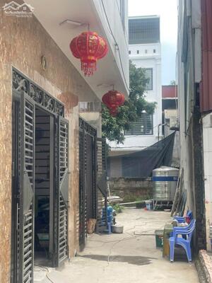 Nhà 3 tầng 51m Biên Giang Hà Đông hại mặt tiền giá 4,4 tỷ