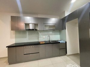 cho thuê the botanica nhà nội thất cơ bản 2pn 1wc giá chỉ 13tr khu sân bay 57m2 vào ở ngay