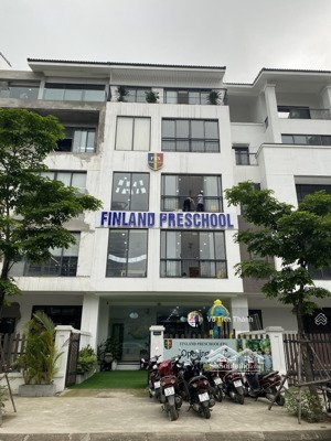 cho thuê nhà an dương vương - tây hồ, 80m2 x 6 tầng, mt:6m, thang máy, chia 2 phòng, đủ đh,nl,...