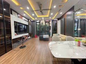 bát khối - nguyên căn 50m2 5 tầng - gara - full đồ - mới đẹp