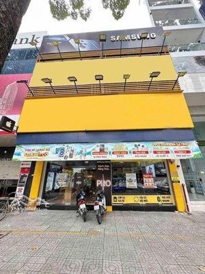 cho thuê nhà mặt tiền đường 3/2, quận 10 diện tích 120m2 kết cấu trệt 3 lầu giá 140tr