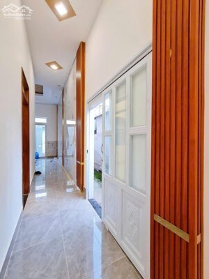 Bán nhà hẻm đường cách mạng tháng tám giá chưa tới 2,5 tỷ