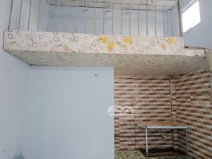 cho thuê phòng trọ 23m2, có gác xép