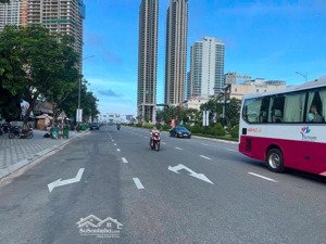 bán lô đất sát biển đường 7m5 đinh đạt gần trục vương thừa vũ