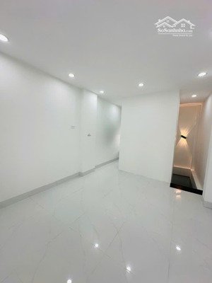 bán nhà thanh nhàn hai bà trưng hiếm nhà bán 6 tầng full nội thất 36m2 - 7,6 tỷ