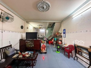 huỳnh văn bánh phú nhuận - hẻm nhựa 6m sát mặt tiền - 57m2 (4.3*13) - chính chủ chào 11tỷ.