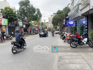 hiếm! cần bán 59m2, nhà 3 tầng mặt phố trâu quỳ. khu kinh doanh sầm uất, dòng tiền ổn định!