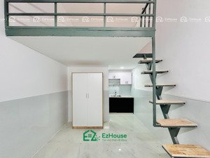 phòng trọ giá rẻ gác cao 2m, phòng đầy đủ nội thất, ngay ngã tư 4 xã