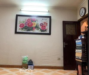 nhà phố tràng tiền, quận hoàn kiếm. diện tích 45m, 3 sàn rộng rãi, lên tầng ok. đtư hiệu quả. 22 tỷ