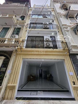 27tr/tháng! vỉa hè! 3 ô tô tránh! nhà pháo đài láng 60m2, 6 tầng, mt5.8m