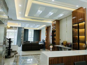 biệt thự 1 hầm 4 tầng kdc thủ thiêm villa|8x20|pháp lý chuẩn| nội thất cao cấp| khu vip dân trí