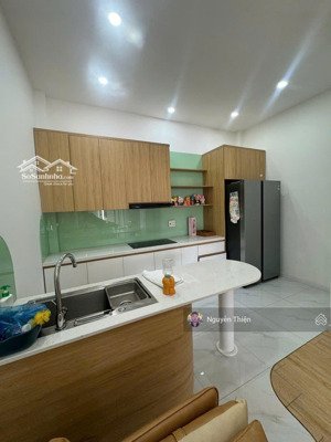 bán nhà 3 tầng đẹp khu tđc vcn phước hải trung tâm nha trang, giá cực tốt: chỉ 4,9tỷ