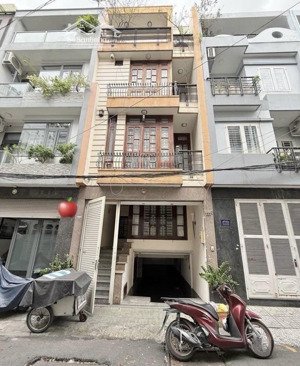 nhà đẹp có hầm đỗ xe đường nguyễn công hoan-phú nhuận giá 4.580tỷ/78m2. thông ra phan xích long.