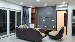 gia đình bán căn góc cc carillon hoàng hoa thám q.tb. dt 100m2 3p 2wc. sh. giá 5,5tỷ. lh 