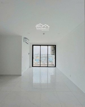 chủ ngộp cần bán nhanh căn hộ d''lusso giá 5,2 tỷ, 68m2, 2pn, 2wc, tại an phú ngân hàng hỗ trợ 70%