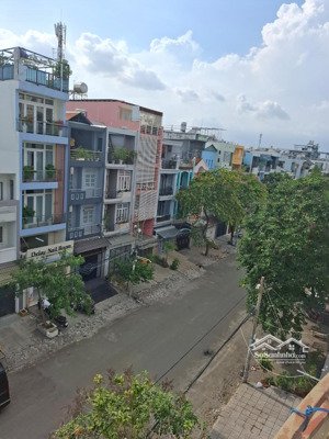 biệt thự song lập 230m² 17.5 tỷ phường 7, quận 8 đường phạm thế hiển