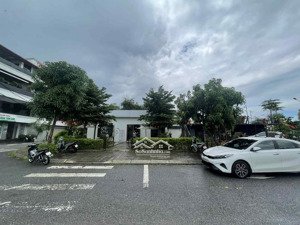 bán 184m2 nhà đất khu đô thị cổ dương. lô góc 2 mặt tiền, đang cho thuê quán cafe tạo dòng tiền tốt