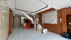 Bán Nhà Mới Đẹp Gần Biển Đường 10m Bắc Nha Trang