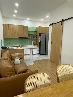 bán nhà 3 tầng đẹp khu tđc vcn phước hải full nội thất giá 5.350tỉ thương lượng mạnh