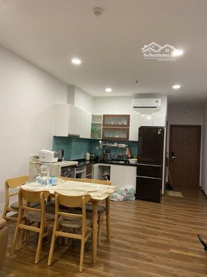 căn hộ nhỏ xinh ( 2pn 60m2 ) xách vali vào ở liền tại pegasuite q8!