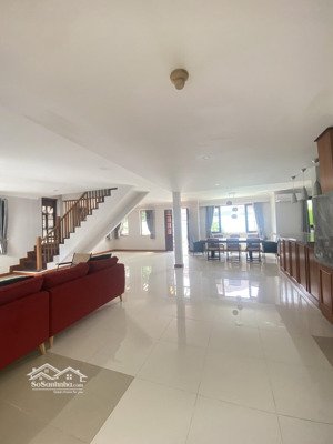 biệt thự hồ bơi khu compound phường an khánh, 472m2, 4pn giá 4000$
