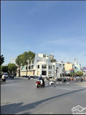cho thuê góc 2 mặt tiền hậu giang quận 6 dt: 11x20 kc trệt 3 tầng giá: 265 triệu/th siêu vị trí đẹp
