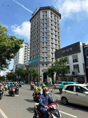 bán bđs với diện tích 900m2 đang cho thuê 500 triệu/tháng mặt tiền đường 15m hồ nghinh, đà nẵng