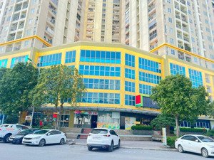 chính chủ bán sàn thương mại tầng 1 the golden an khánh. dt 1600m2. sổ đỏ lâu dài. lh 