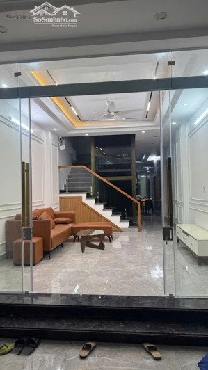 cho thuê nhà ngô gia tự, 90m2, 4 tầng, 5 ngủ khép kín - thang máy, 15tr/th 