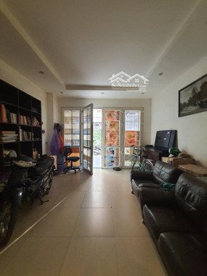 bán nhà tứ liên, tây hồ, 70m, 4 tầng thang máy, mt 4.3m, 9.8 tỷ, ô tô tránh, hai mặt thoáng, kd